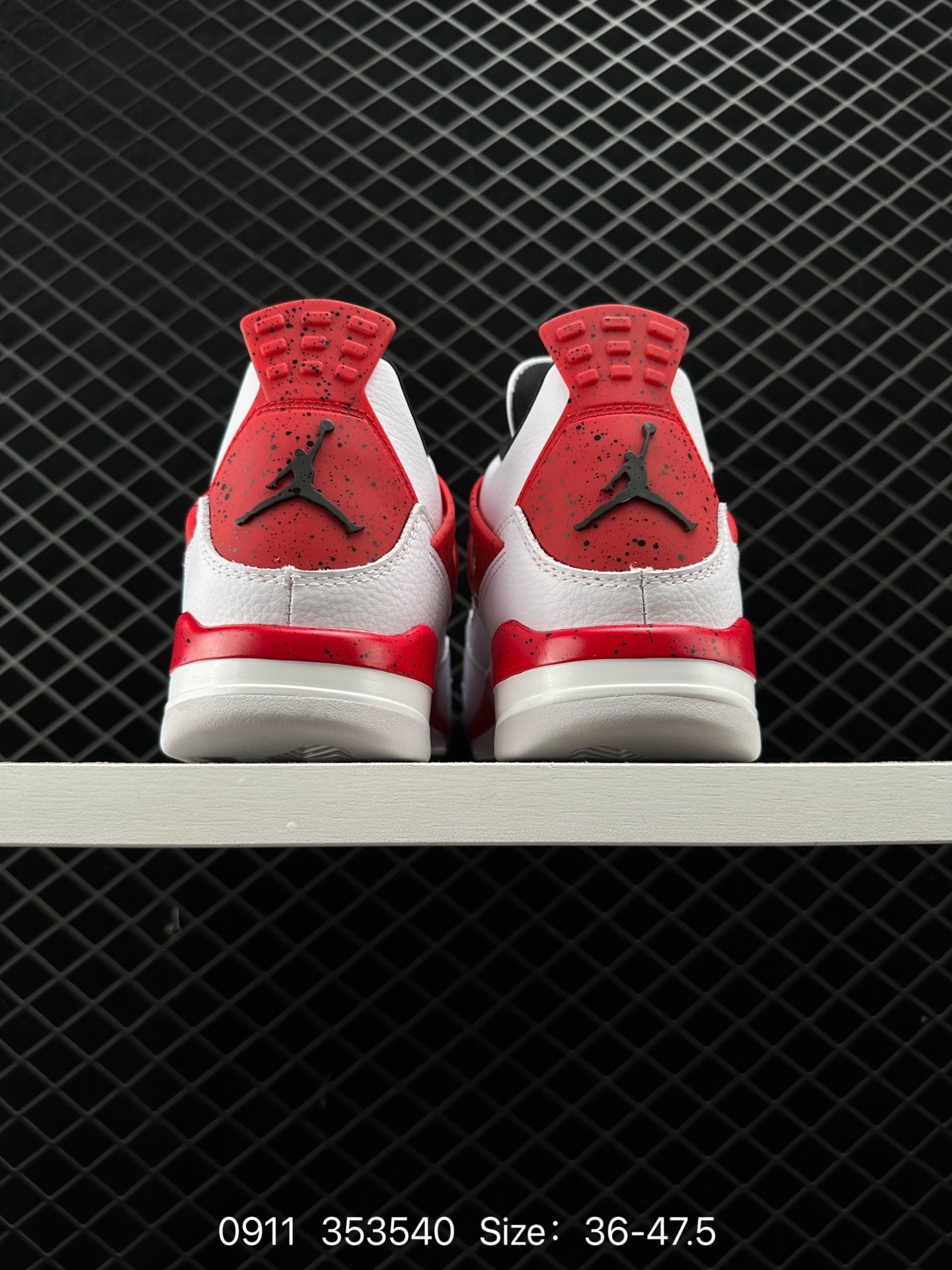 Air Jordan 4 Retro 
